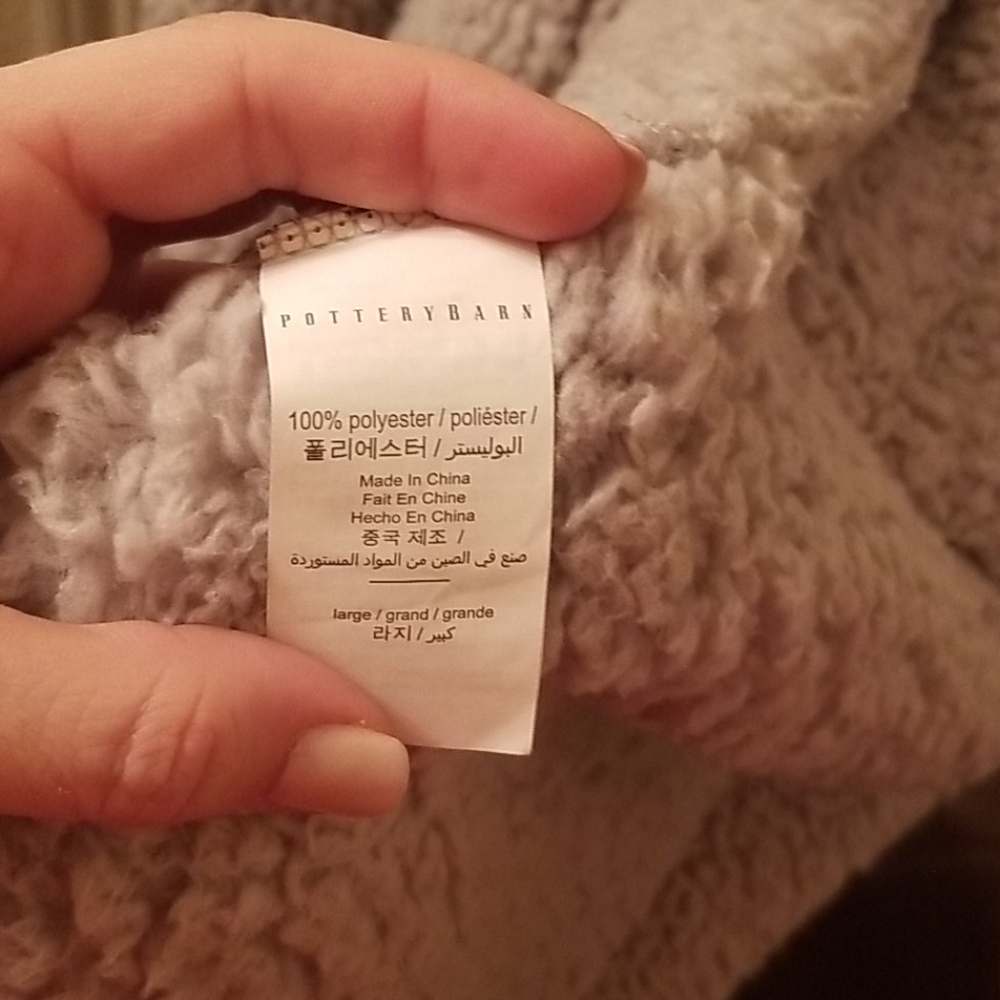 Polyester Robe - Picture 4 of 4